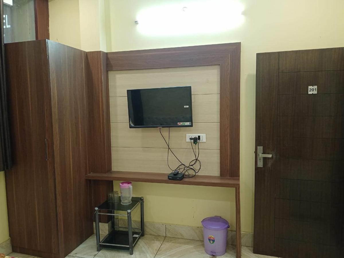 Hotel Vinayak Inn Харидвар Экстерьер фото